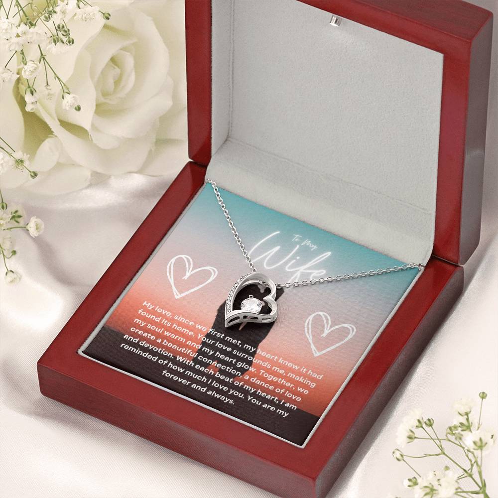 To My Wife | Radiant Forever Love Pendant: Shimmering Symbol of Eternal Affection πππ