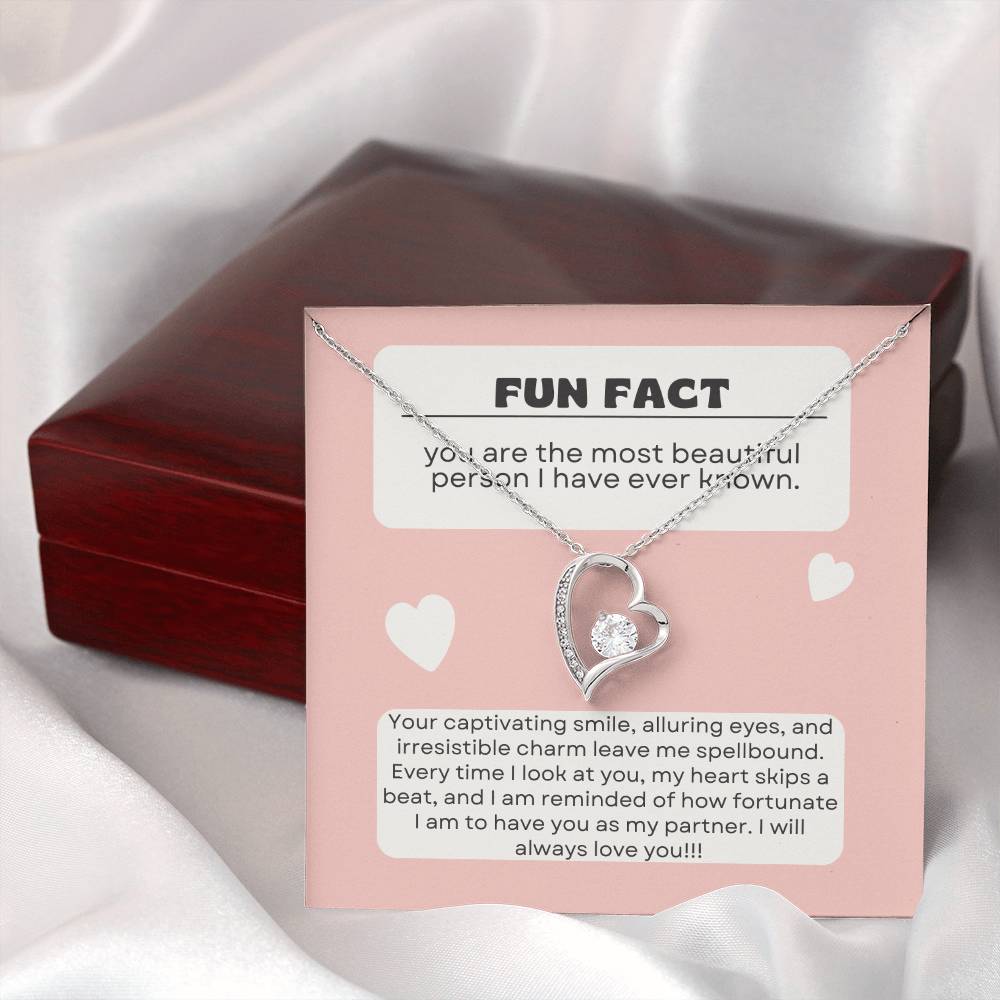 Eternal Connection Necklace: Symbolic Forever Love Charm 💗⏳🔗